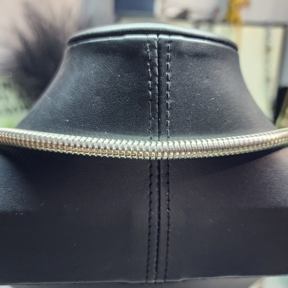 Silver Tone Tickle Tassel Necklace - Picture 4 of 4